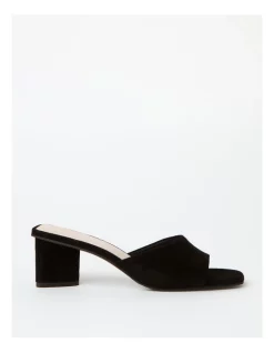 Outlet 🧨 Basque Pris Suede 🩴 Sandal In Black 😀